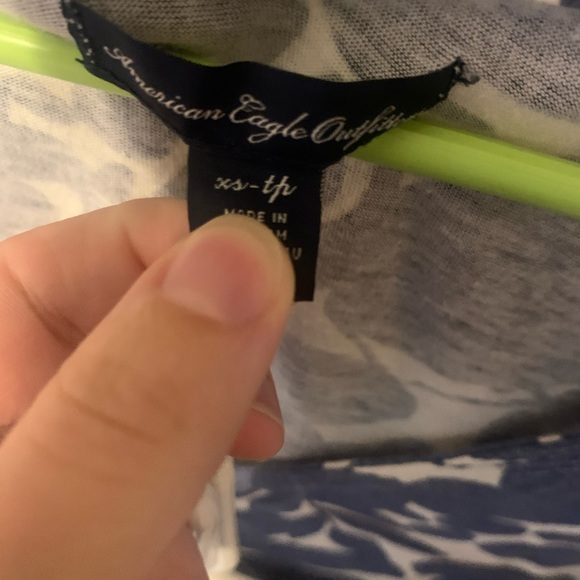 Top - Picture 2 of 2